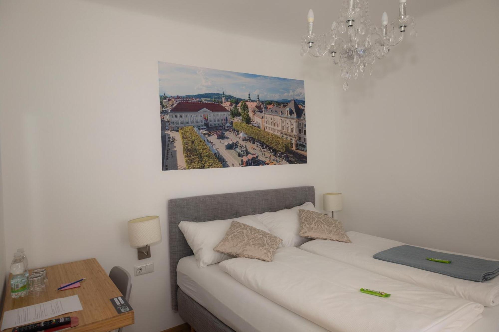 Cityhotel Am Domplatz Self-Checkin Клагенфурте Экстерьер фото