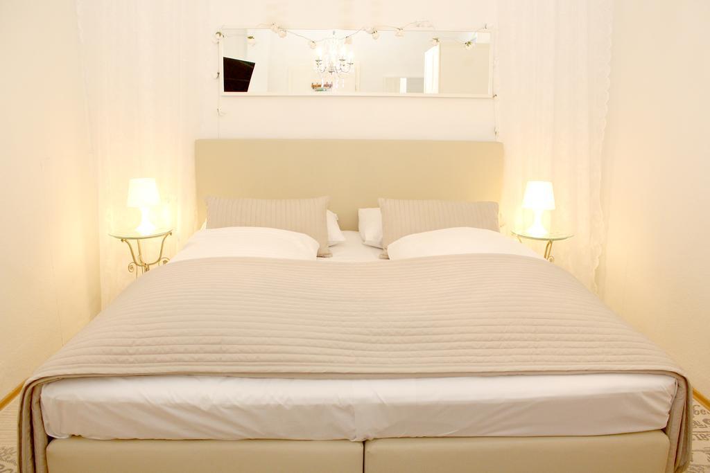 Cityhotel Am Domplatz Self-Checkin Клагенфурте Номер фото